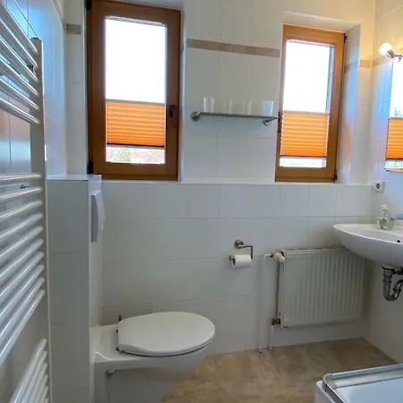 Haus Sonnenwinkel, Fw 1 Apartment Zingst